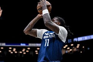 纳兹·里德：以前的我是完美主义者 现在觉得就这样也挺好