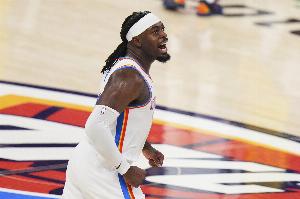 箭如雨下！雷霆首节三分12中8 命中率高达66.7%