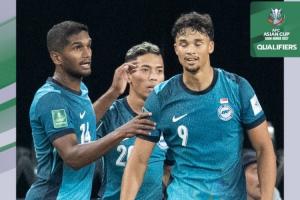 提前1轮无缘亚洲杯！中国香港1-2惨遭逆转，新加坡时隔41年再晋级