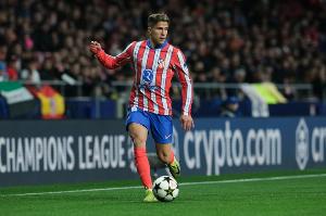 马卡报：小西蒙尼训练中感到大腿肌肉不适，出战赫塔费成疑