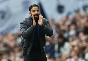 罗马诺：曼联明年将对中场进行重大投资，会引进1-2名中场球员