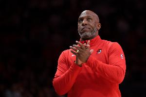 Shelburne：比卢普斯的妻子和三个女儿也出席了今日的听证会