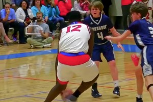 让13岁女孩怀孕！贝弗利被卡尔·马龙早年的禽兽行为惊掉下巴！